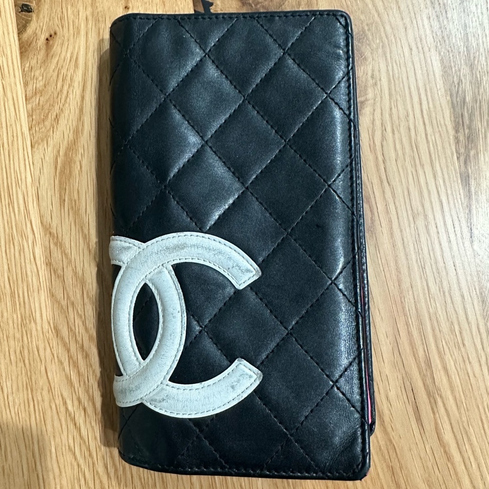 Chanel wallet